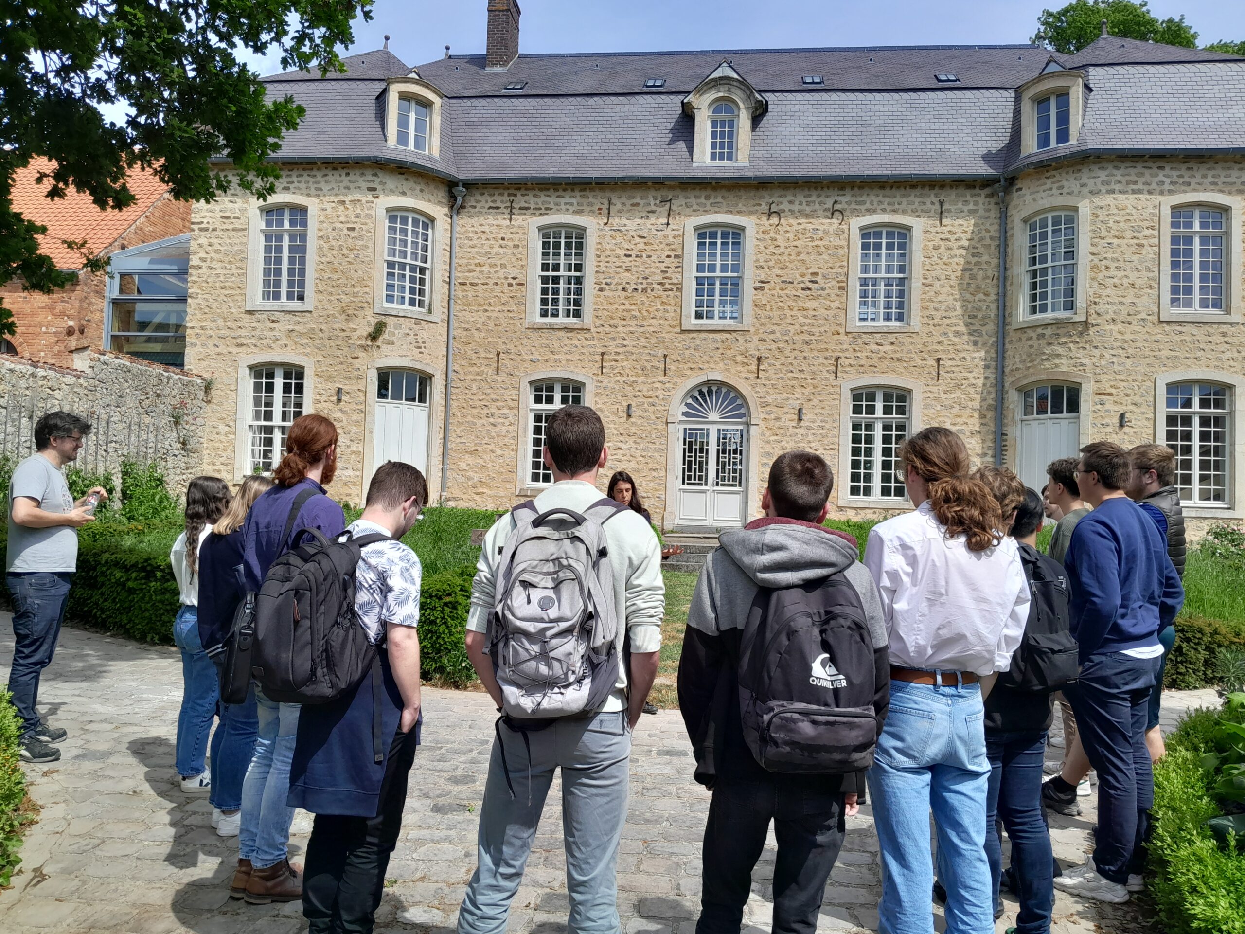 Visit to the HuisBois manor house